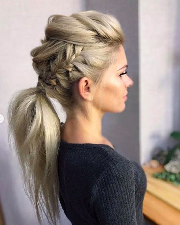 The Classic Ponytail - Best Trending Hair Style for School Girls 